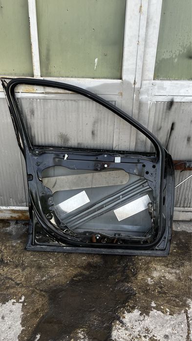 Предна и задна лява врата VW Touareg 2