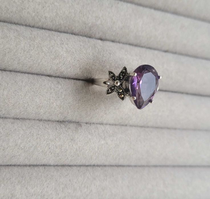 Inel din argint cu ametist si marcasite