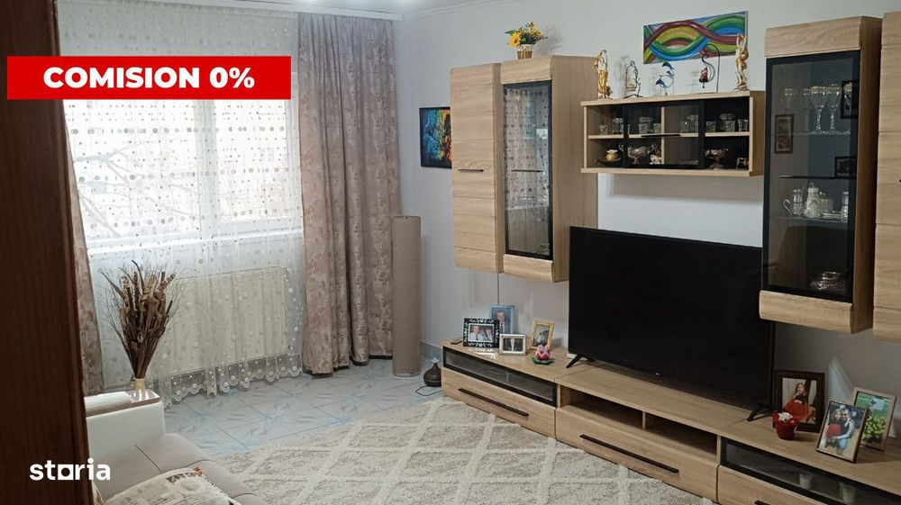 De vanzare apartament spatios, renovat 3 camere, decomandat