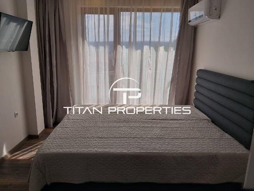 Дава се под наем Тристаен апартамент в Варна, Център - 80 кв.м за 800 € - Снимка #1
