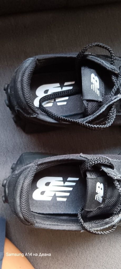 New Balance размер 42