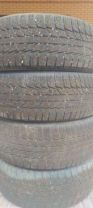 Продам срочно шины