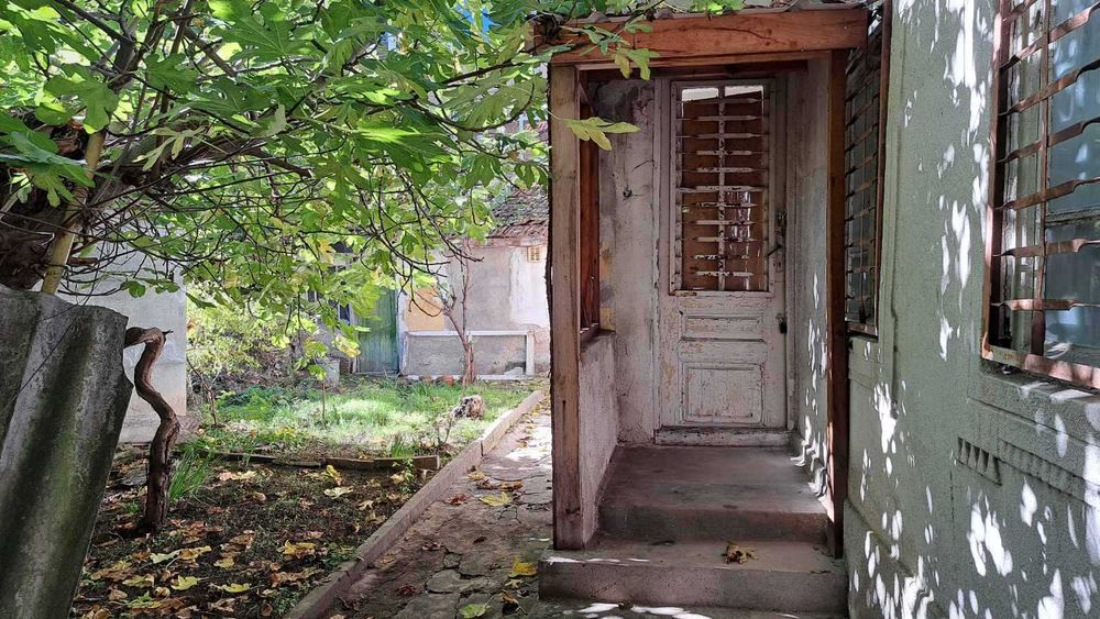 Къща за продажба в гр. Стара Загора- Център