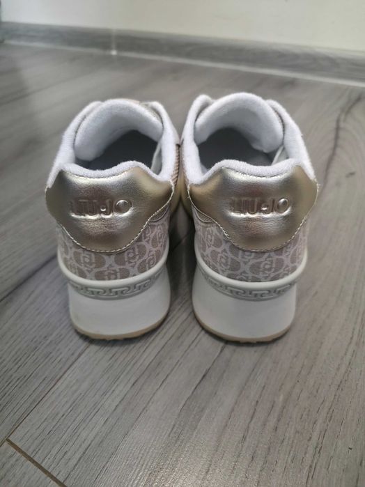 Liu jo маратонки