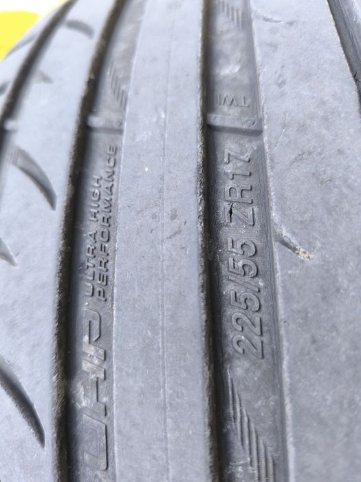 Летни гуми RIKEN Ultra High Performance 225/55/17 DOT0722