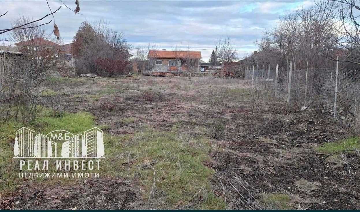 Продавам къща в с. Добрич