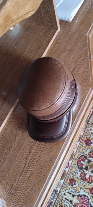 Кепка мужская /НАТУРАЛЬНАЯ КОЖА/ .