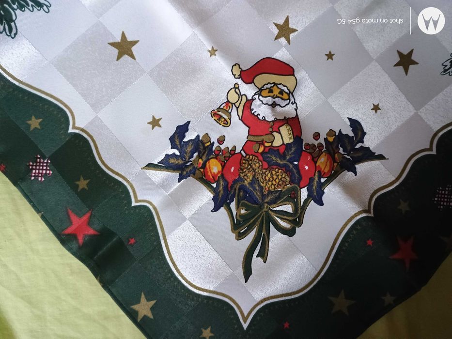 Нови красиви коледни покривки, 75/75 см 70/70 см, тишлайфери 80/35 см