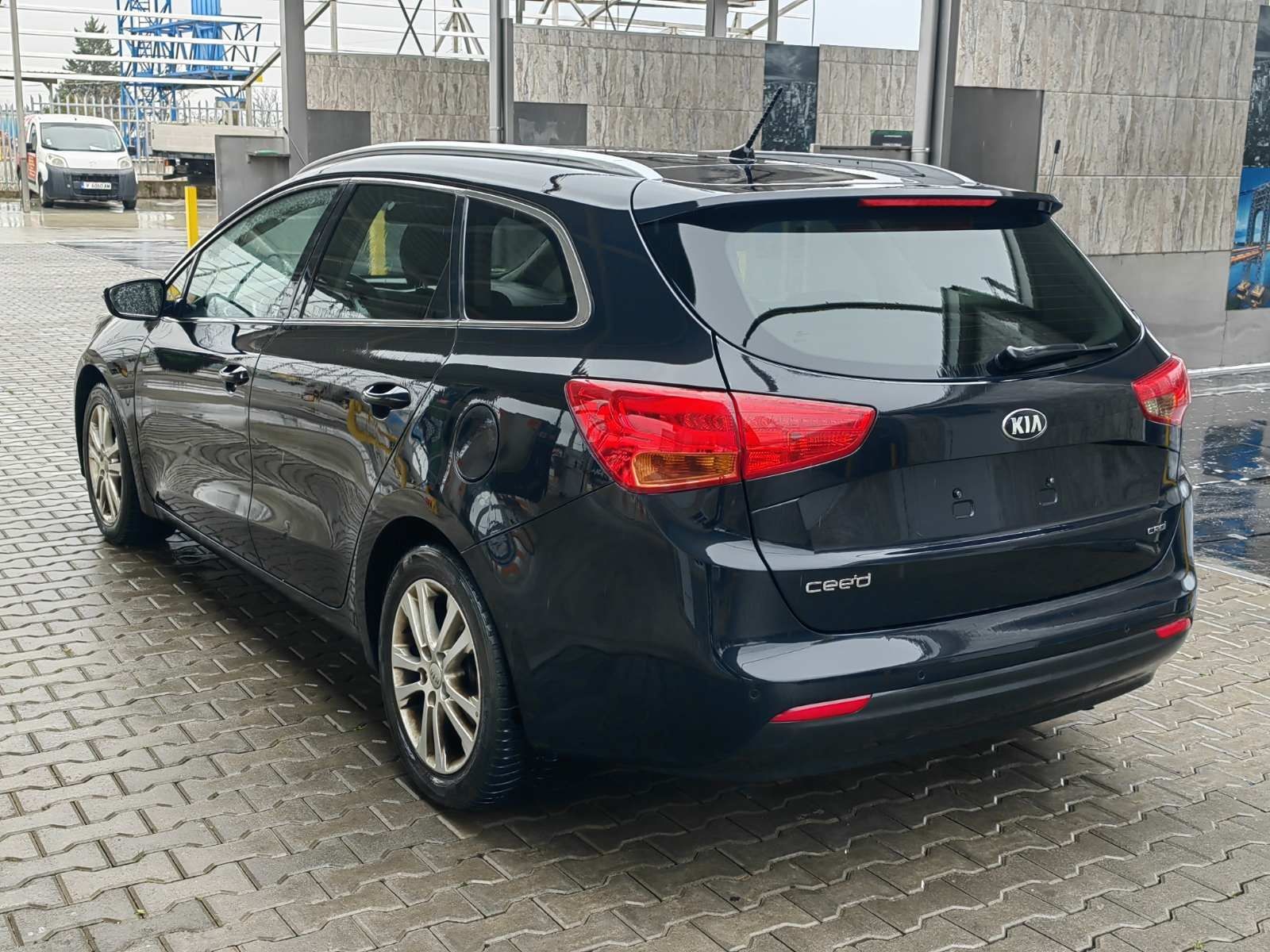 Kia Ceed 1.6 d 125 коня