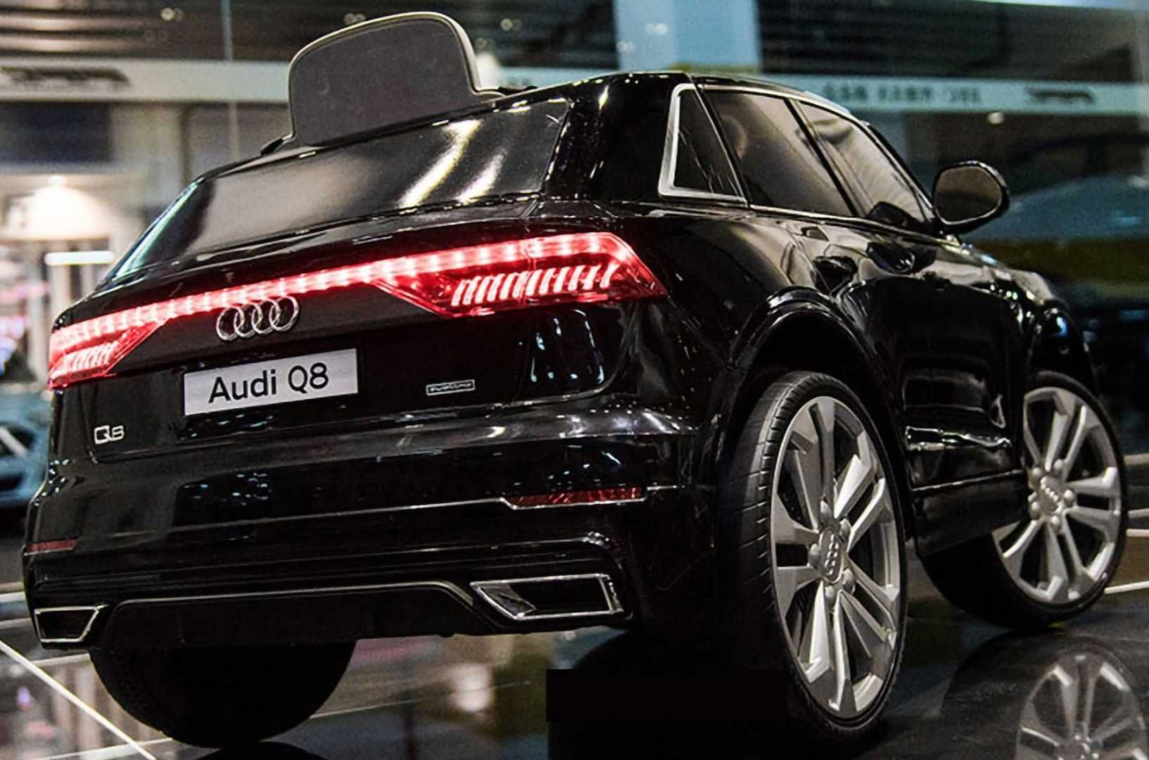 Акумулаторен джип Audi Q8 с меки гуми