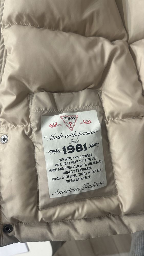 Зимна парка за момче Guess