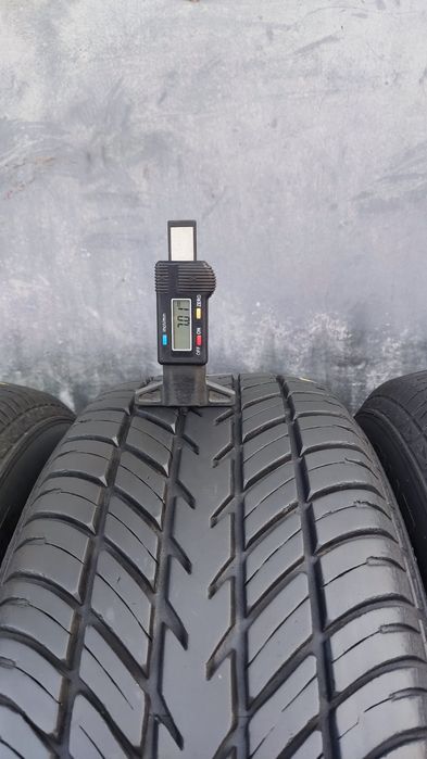 4бр. летни гуми 205/65/15 Diplomat 
dot21
7mm 
Много добро състояние н