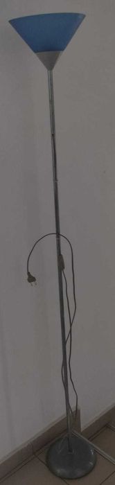 Lampa ambientala de interior albastra