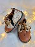 для New Born чёрная ботинка и Gucci