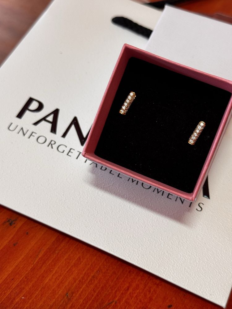 Пандора обеци Pandora