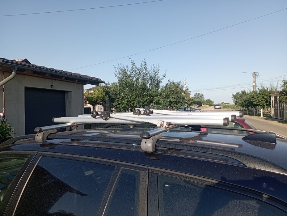 Vând 2 bări auto cu 3 suporți bicicletă