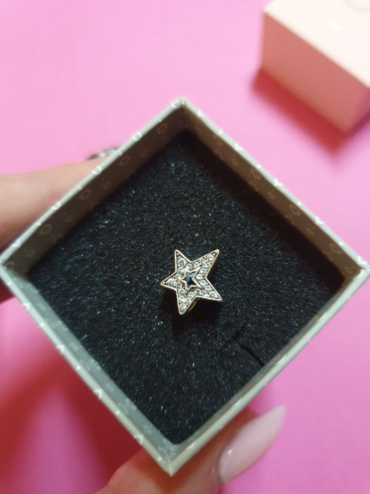 Pandora талисман звезда