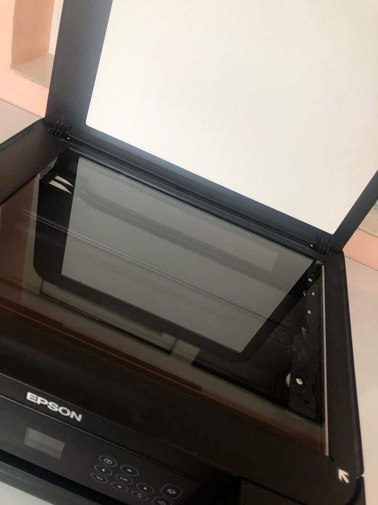 Imprimanta multifuncțională Epson L4260 PERFECT FUNCȚIONALĂ