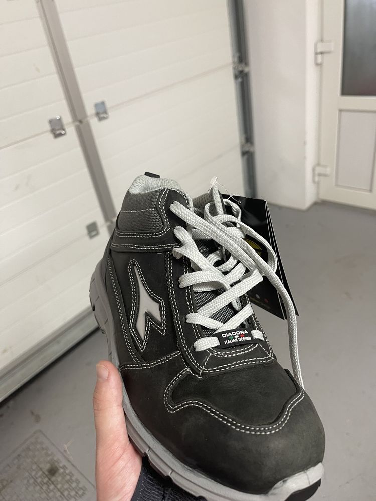 Ghete de lucru Diadora Utility S3