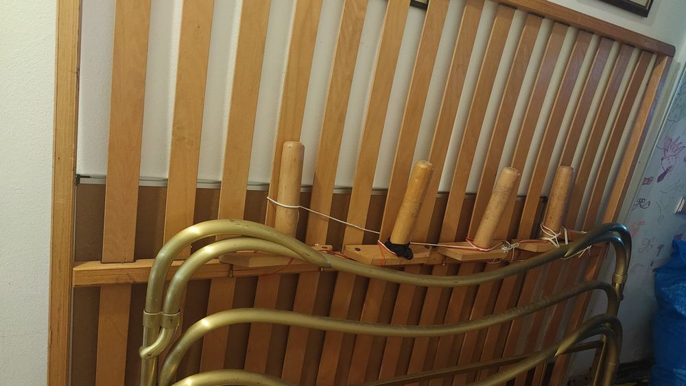 Pat de vanzare din fier