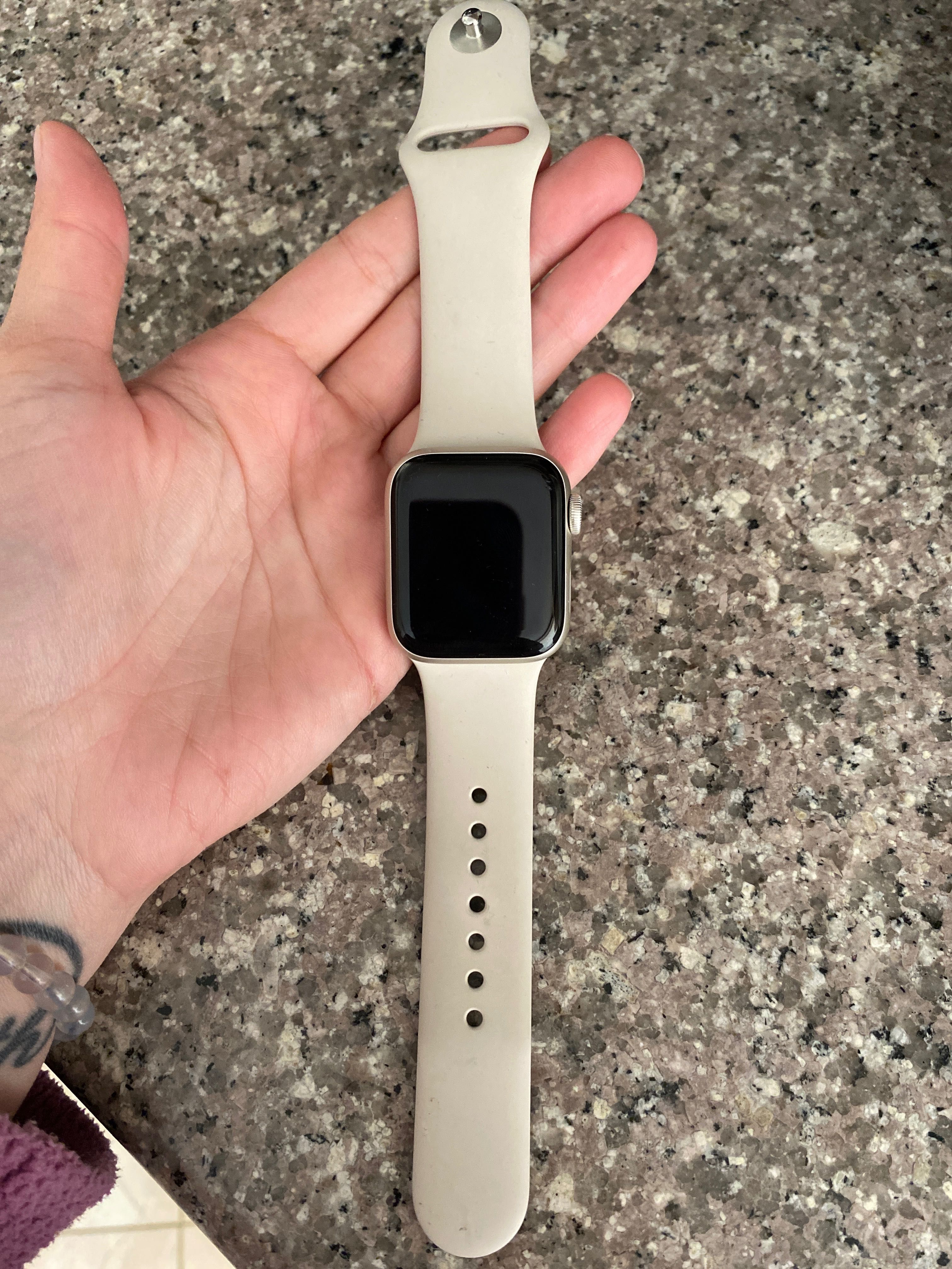 Смарт часовник Apple Watch SE2 v2, 40 мм,   - S/M с гаранция