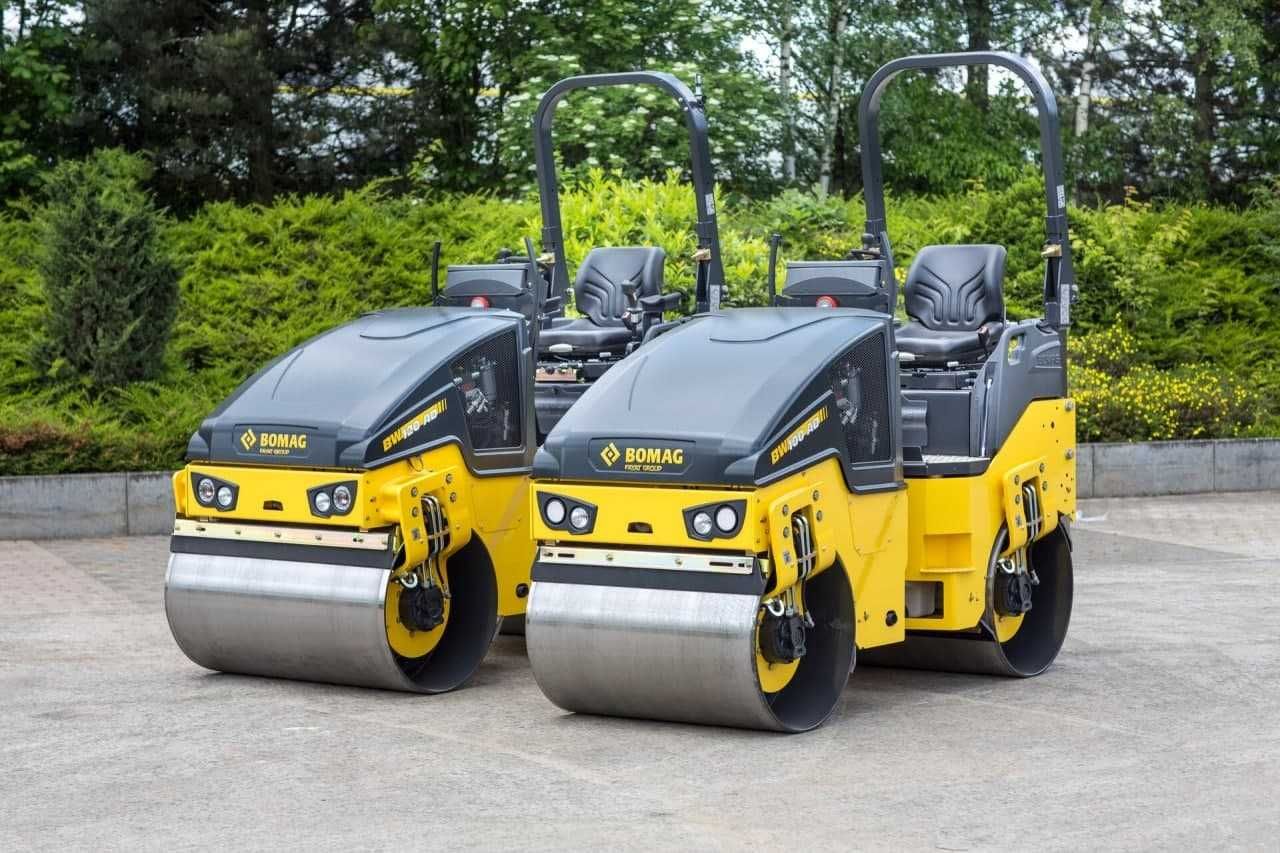 Продаётся двух вальцовый виброкаток BOMAG BW120AD-5!