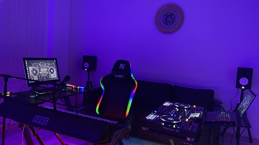 Чехол для синезатора / аранжировщика / рабочей станции 61-76 клавиш