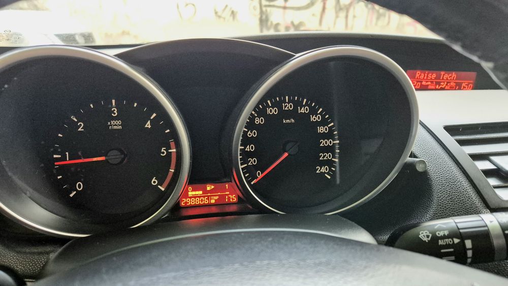 Mazda 3 An 2009 motor 1.6 Diesel  preț ușor negociabil