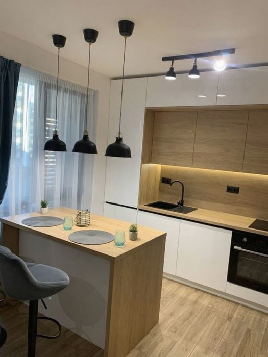 Дава се под наем Едностаен апартамент в Пловдив, Център - 44 кв.м за 408 € - Снимка #8