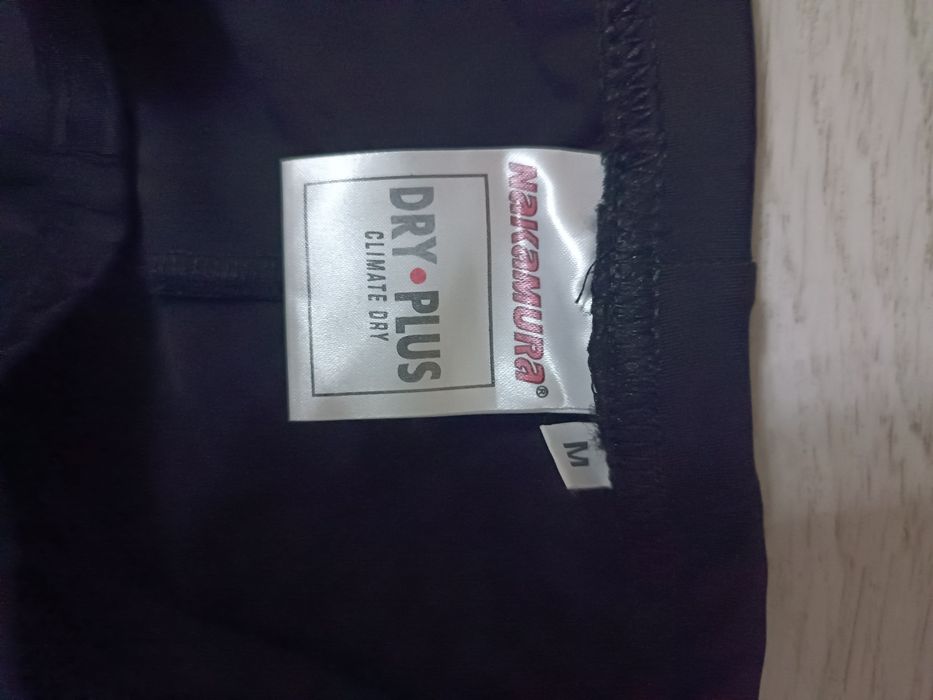 Vând costum ciclism