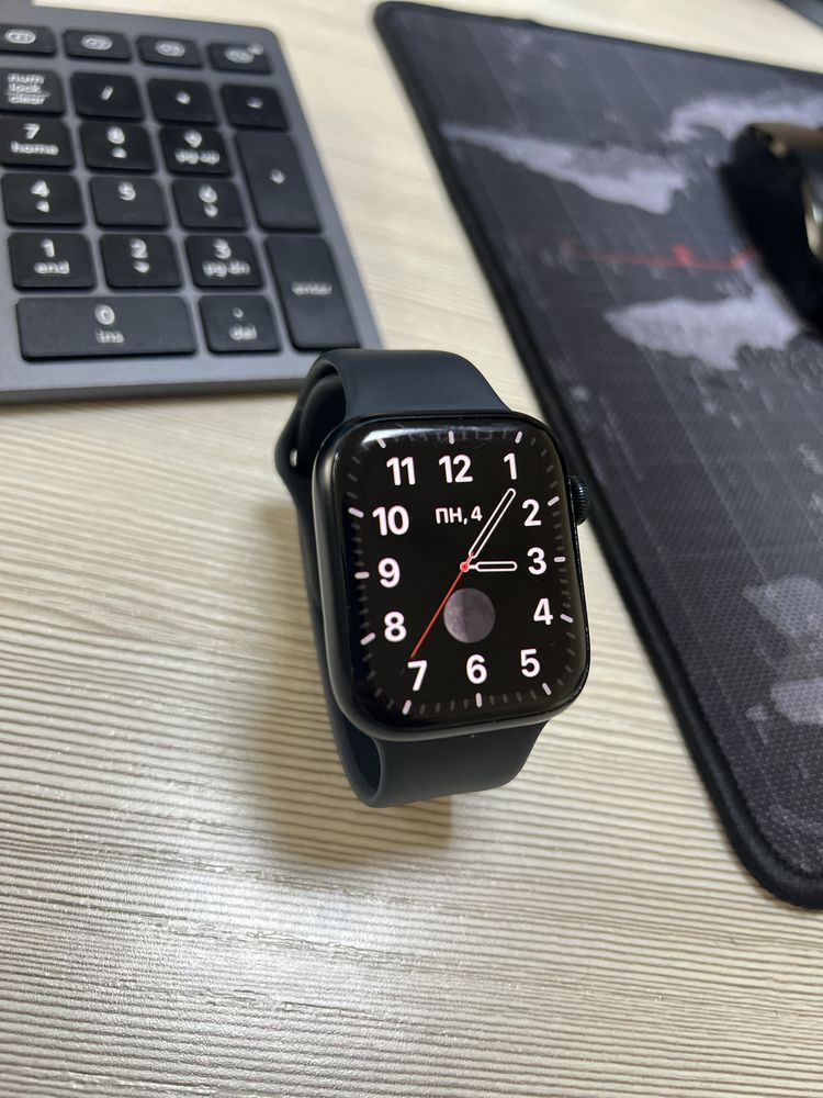 Iwatch Aplle 7  45 mm LLA срочный