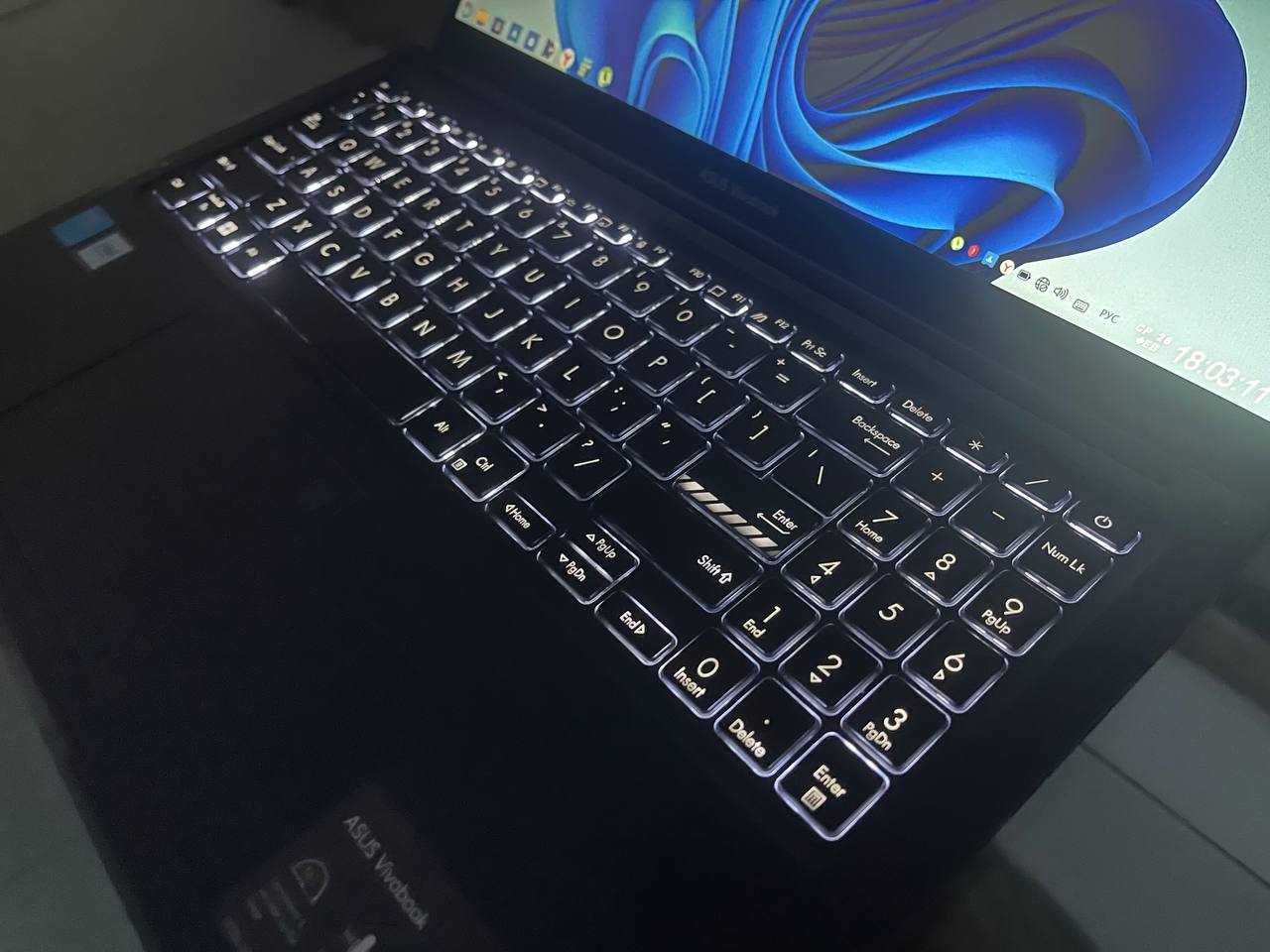 ASUS VivoBook F1504V Iintel Core 5-120U озу8гб 512ssd