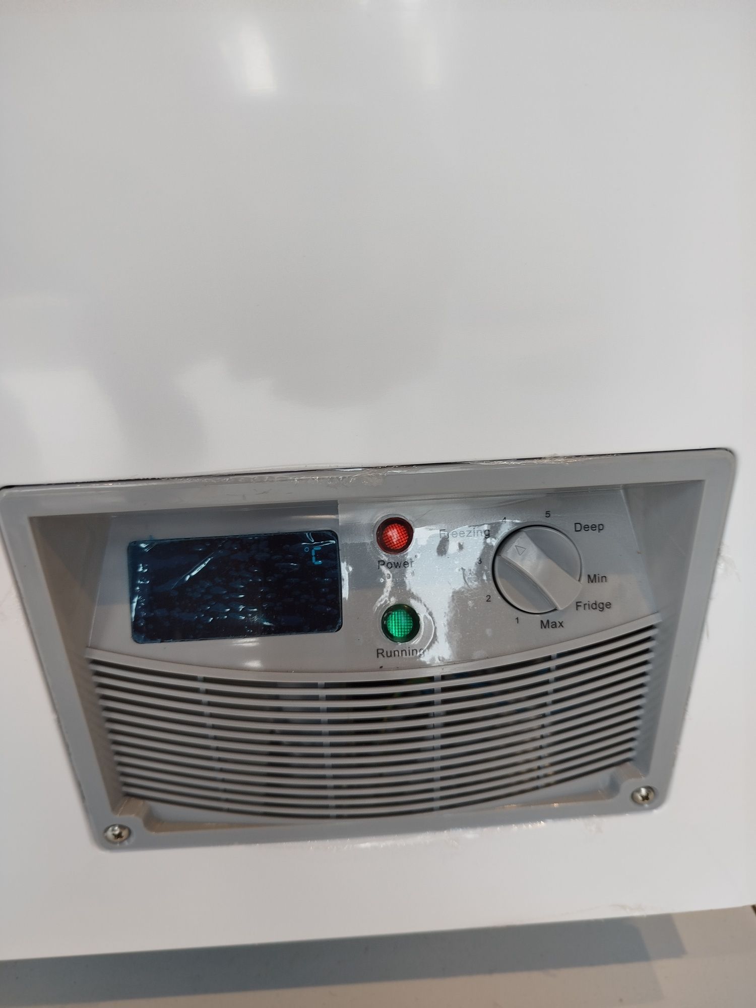 Морозильник Aiwa SC/SD-1650R 630литровые