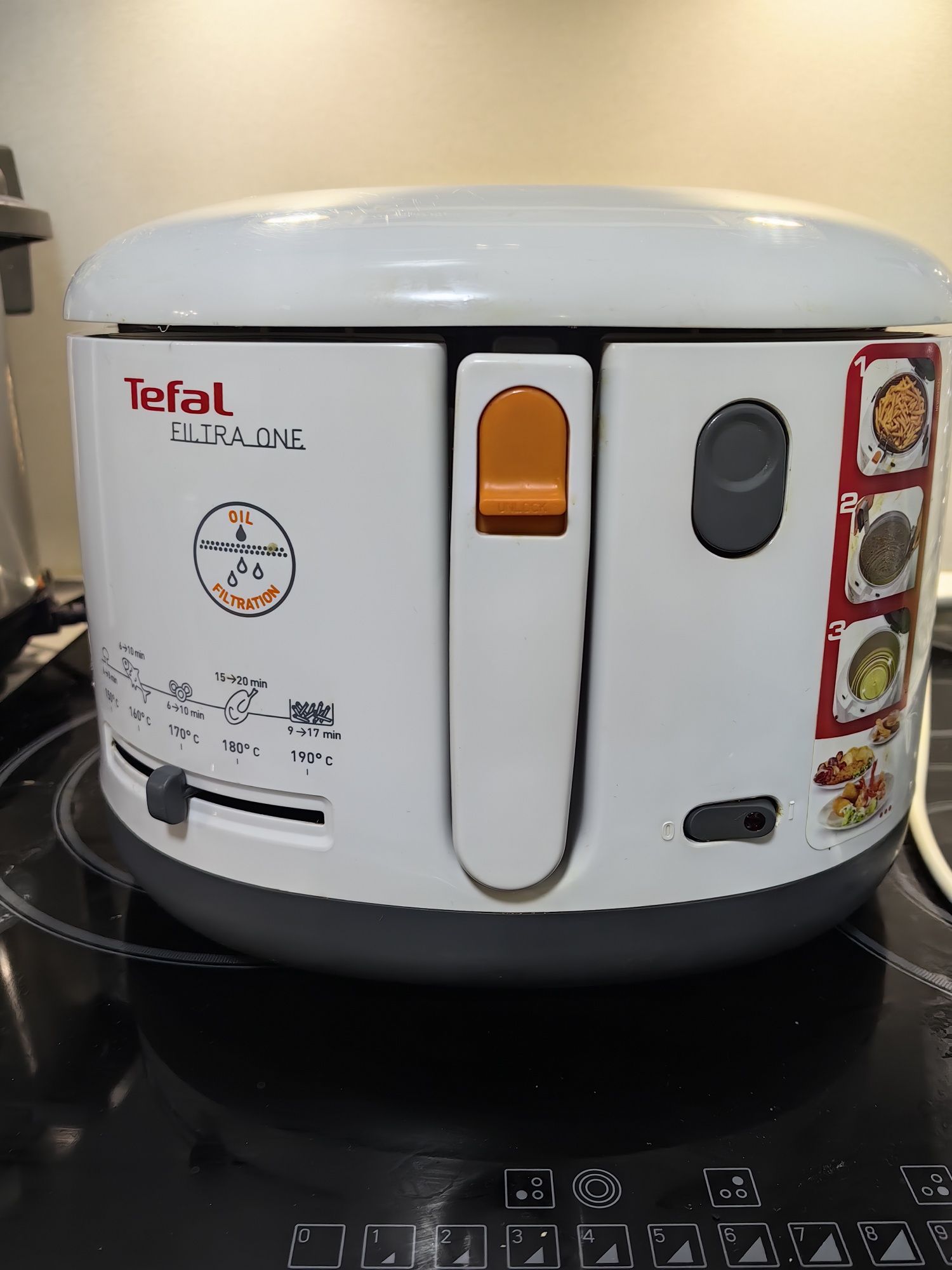 Фритюрник Tefal FF162131