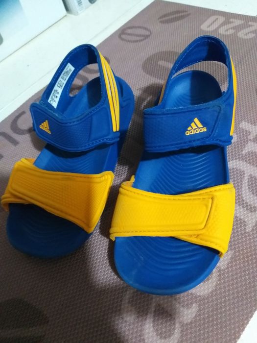 8 Perechi Incaltaminte De Firma Copii 28 lei Perechia