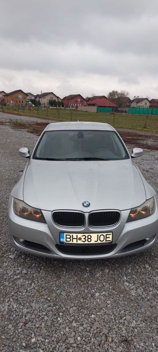 Vând BMW 318d E90, 2011 –  întreținut cum trebuie