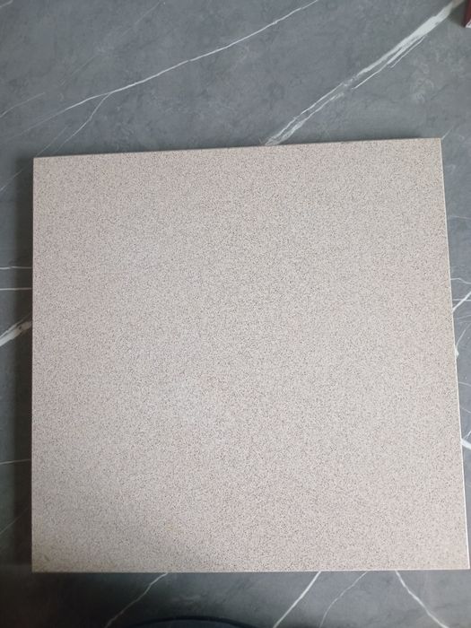 Placi gresie in stare f buna