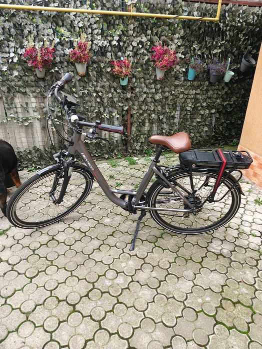 Vand  bicicleta electrica asistata