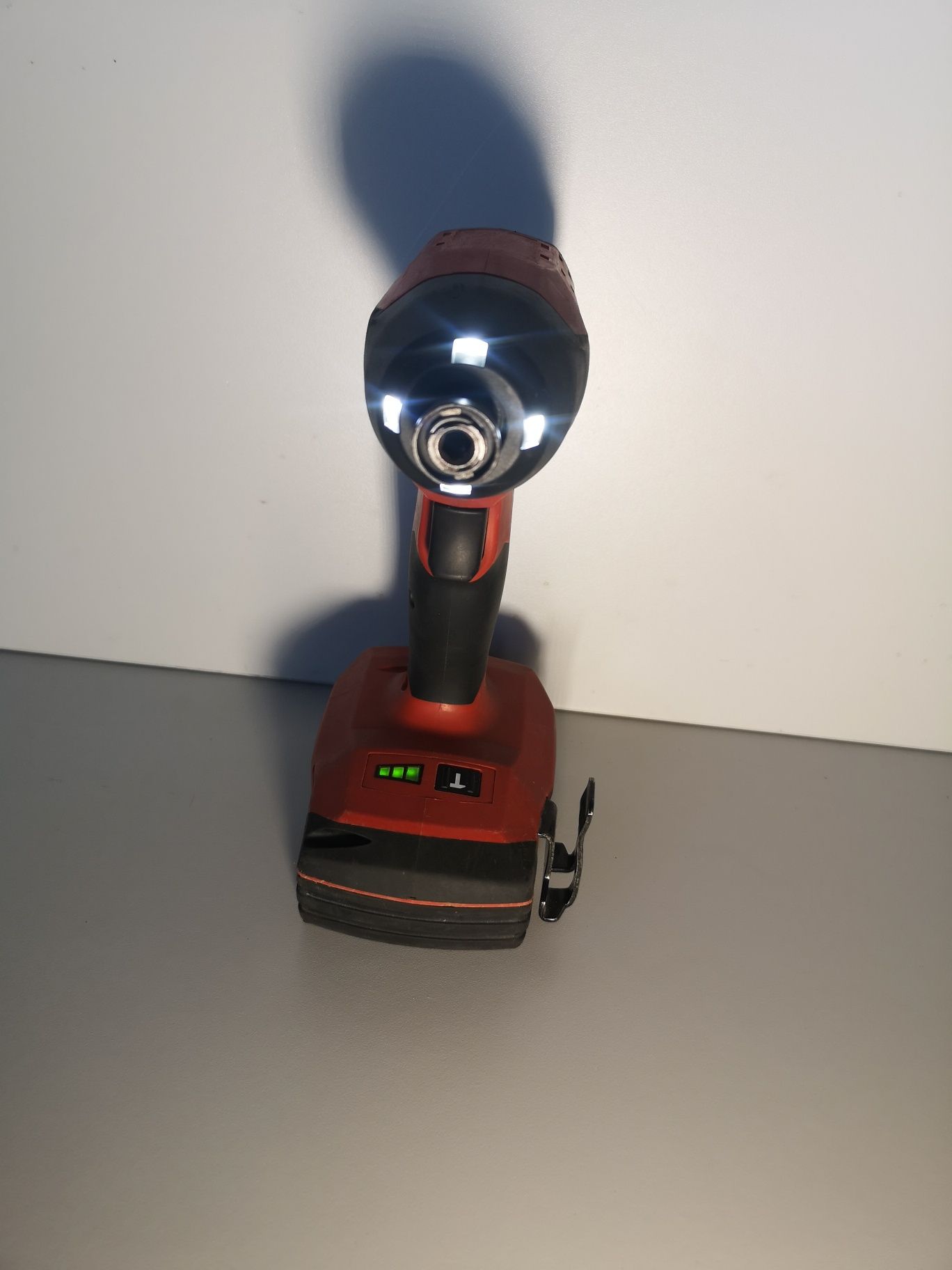 Ударен Гайковерт Hilti SID 4 A-22