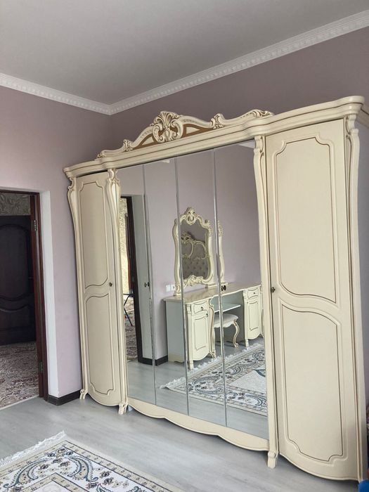 Продам качественную мебель для спальни!