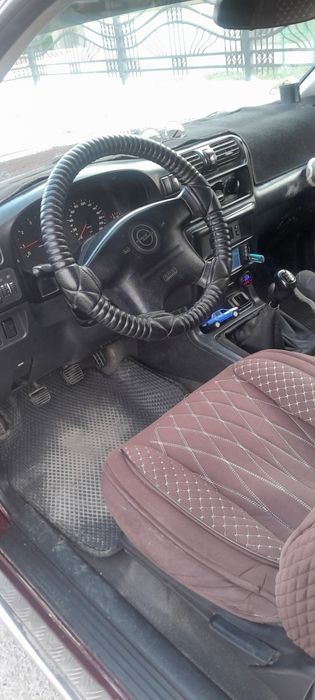 Фронтера внедорожник в отличном состояний