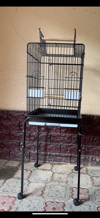 Клетка для попугаев
