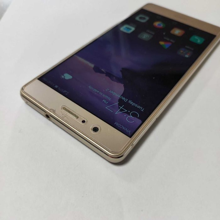 Смартфон Huawei P9 Lite