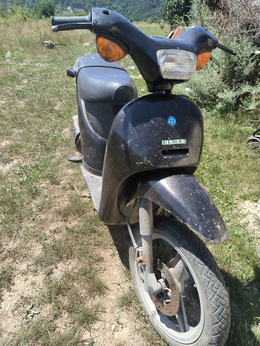 Scuter Piaggio free Elma