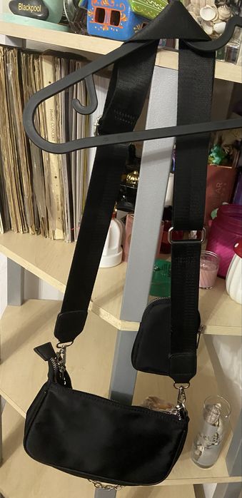 Geantă neagră multifuncțională Prada