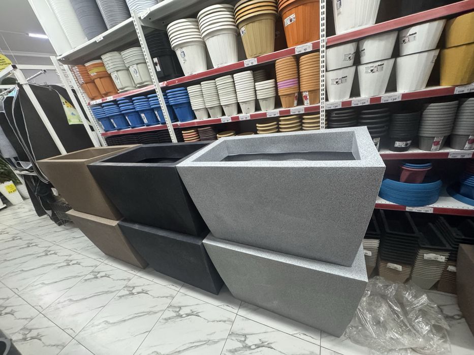 Горшок для цветов 225л