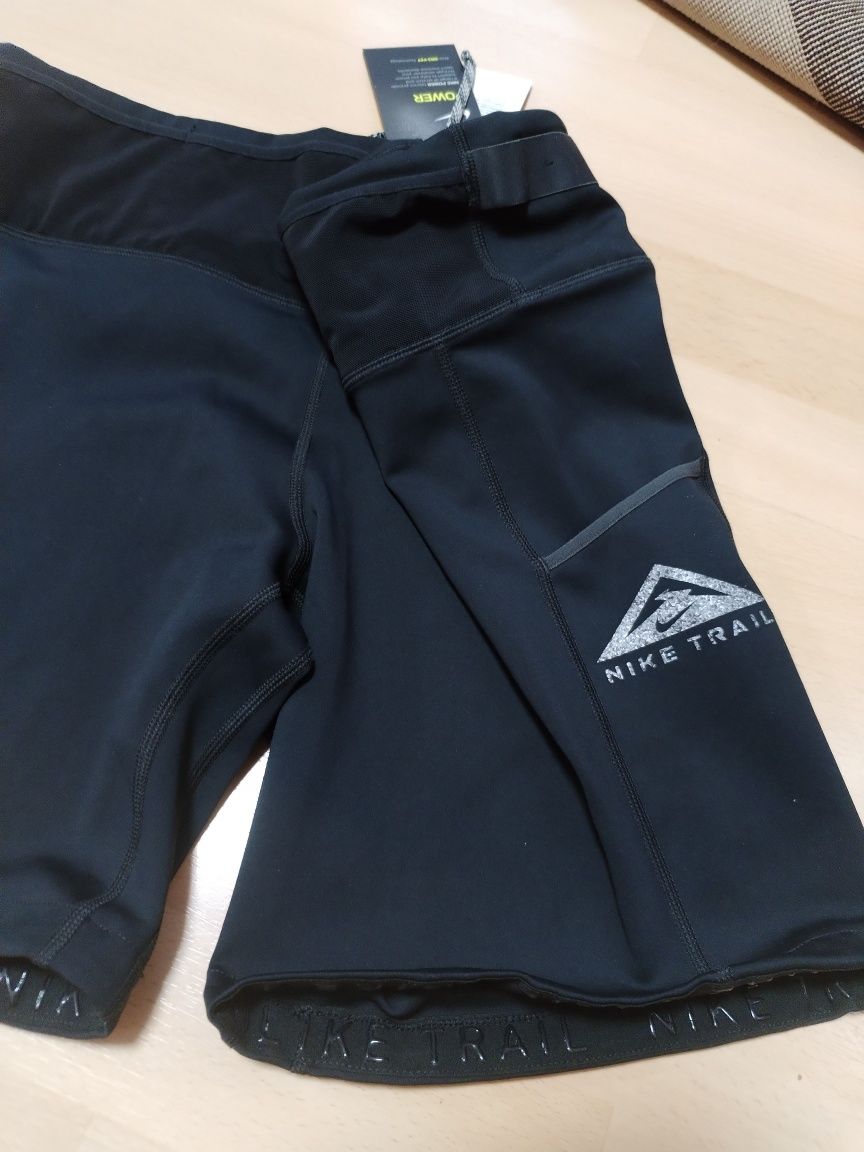 Pantaloni scurți NIKE