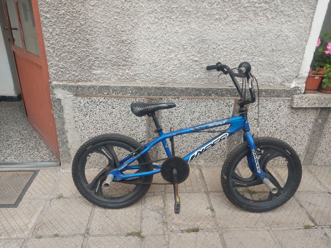 BMX за трикове и скачане