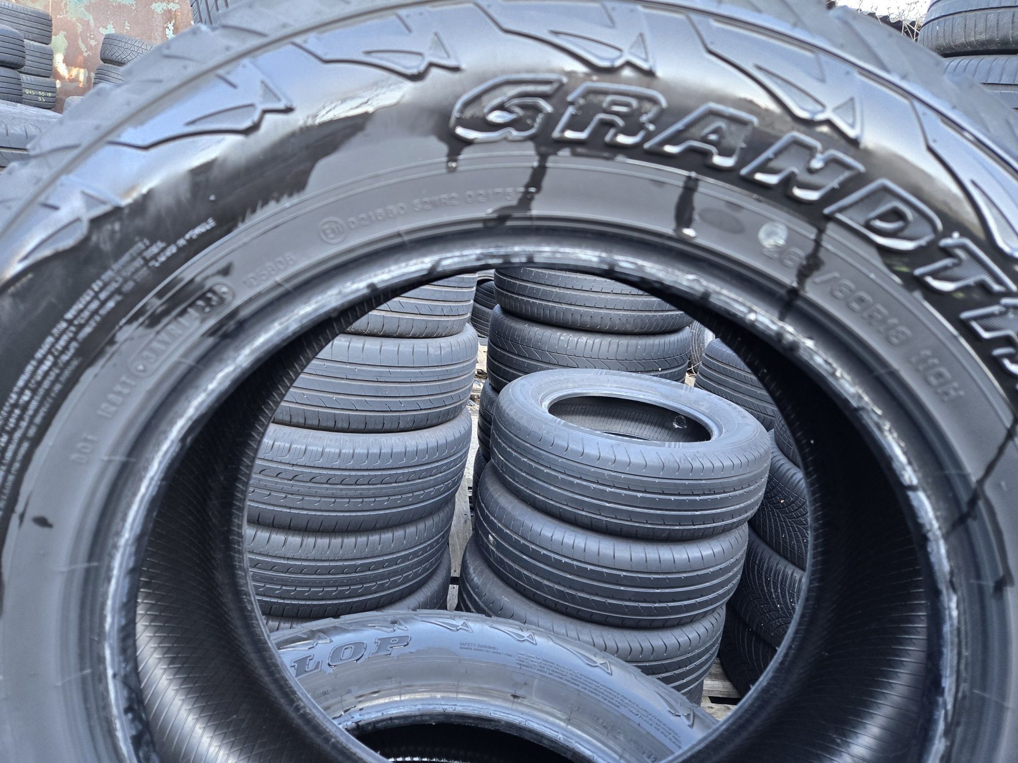 4бр. 265 60 18 Dunlop всесезонни.