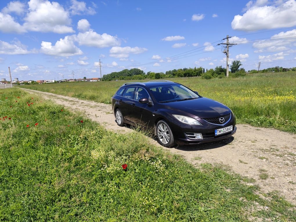 Vând Mazda 6 benzina